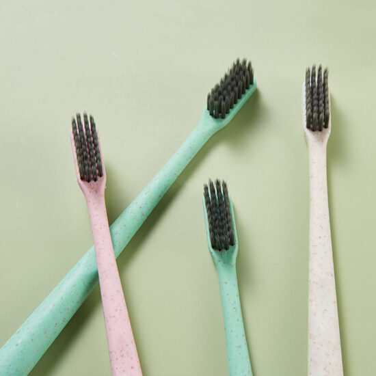 Japanese Style Wheat Straw Bamboo Charcoal Toothbrush – Soft Bristles, Single-Pack Portable Travel Toothbrush