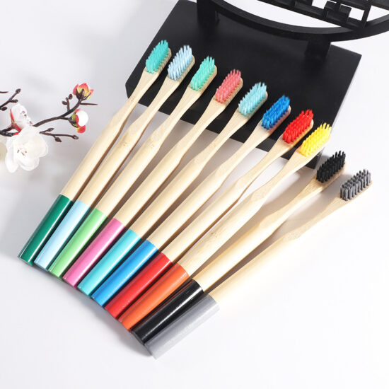 Natural Bamboo Disposable Toothbrush with Soft Bamboo Charcoal Bristles and Round Handle for Hotels and Guesthouses
