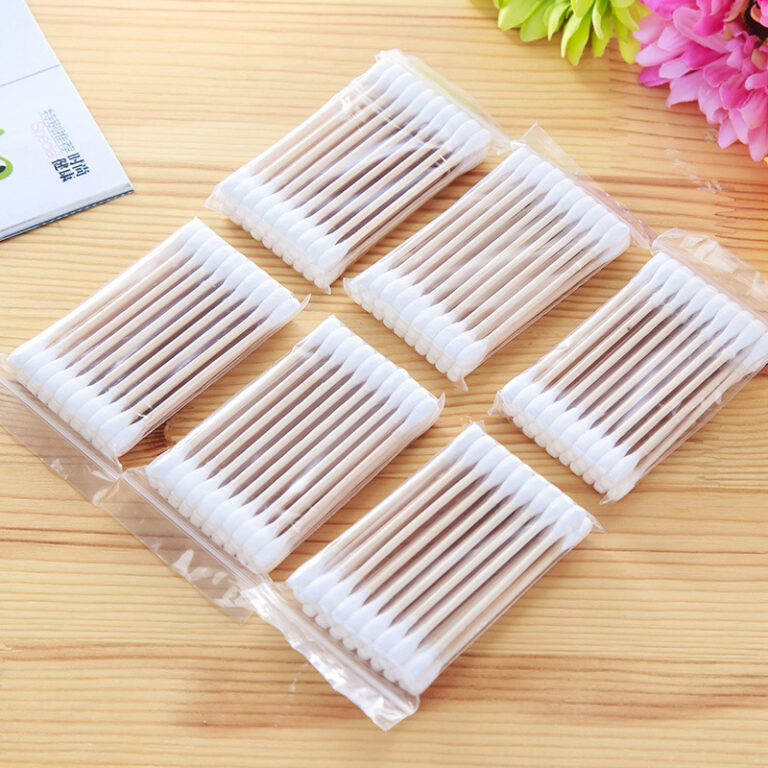 30-count double-ended wooden cotton swabs for ear cleaning, makeup, and hygiene