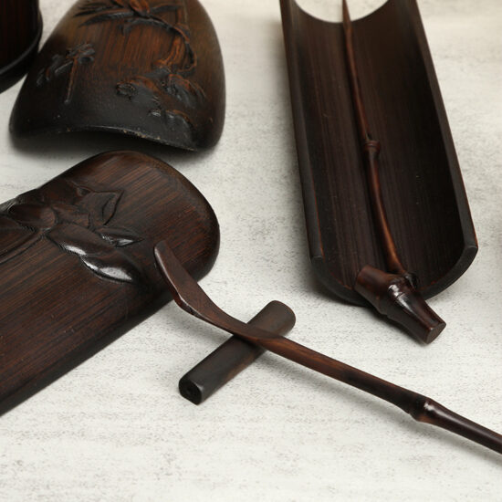 Chinese bamboo tea canister and scoop set for traditional tea ceremony