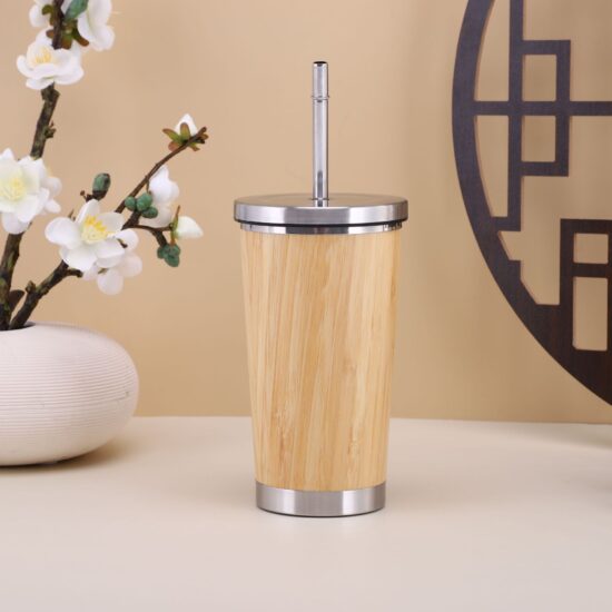 Eco-friendly bamboo drinking cup with handle, natural reusable mug