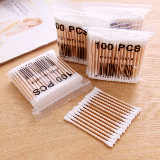30PCS Long Bamboo Cotton Swabs for Lash Cleaning and Skincare

