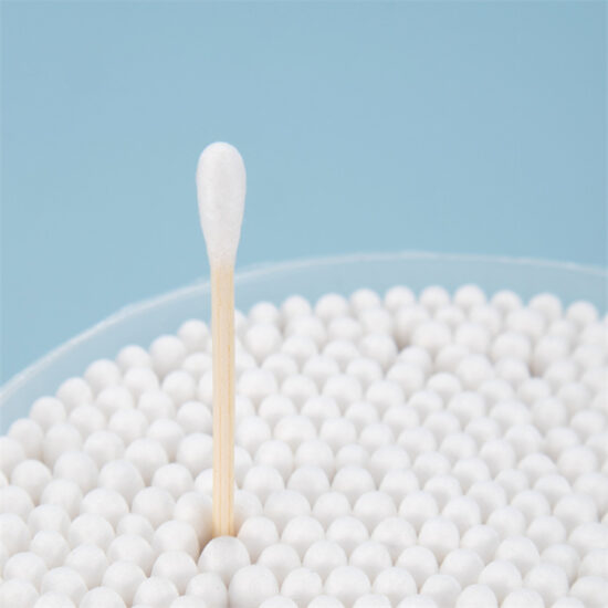 500pcs bamboo stick cotton swabs in round tub for daily cleaning and hygiene